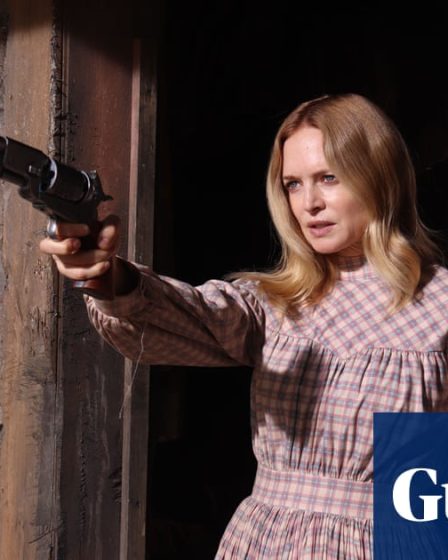 Critique de Place of Bones : Heather Graham affronte des méchants dans un western audacieux et abordable | Film 8 Critique de Place of Bones : Heather Graham affronte des méchants dans un western audacieux et abordable | Film - 7