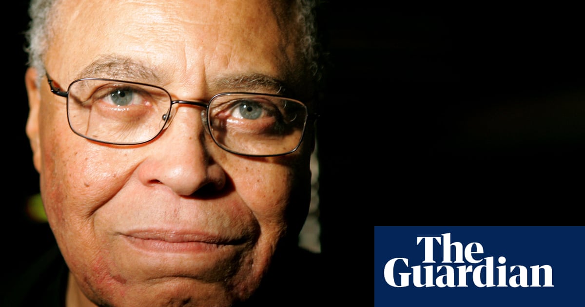 Lenny Henry et Don Warrington se souviennent de leur héros, James Earl Jones, en riant et en câlinant | Film 2 Lenny Henry et Don Warrington se souviennent de leur héros, James Earl Jones, en riant et en câlinant | Film - 1