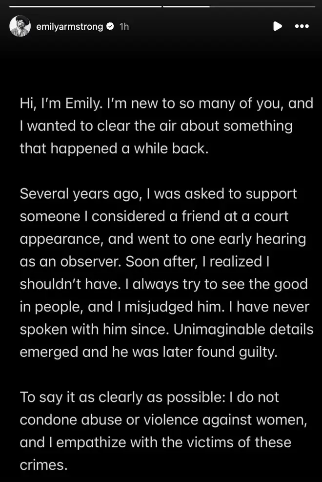 Le fils de Chester Bennington critique Linkin Park pour avoir remplacé son défunt père par Emily... 6 Emily Armstrong publie une déclaration concernant son soutien passé à Danny Masterson