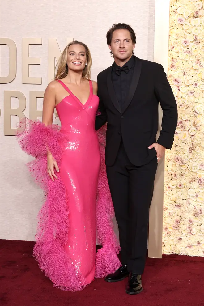 Qui est le mari de Margot Robbie ? Apprenez à connaître Tom Ackerley, y compris son âge, ses rôles d'acteur... 4 Margot Robbie et Tom Ackerley sont mariés depuis 8 ans