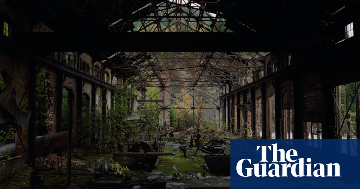 Critique d'Anyox - ville minière dévastée et hantée par un désastre écologique | Film 2 Critique d'Anyox - ville minière dévastée et hantée par un désastre écologique | Film - 1