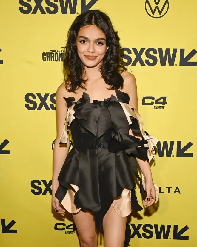 Le film "Sims" de Margot Robbie et tout ce que nous savons 6 Les fans ont dit qu'ils pourraient voir Rachel Zegler dans le rôle de Bella Goth