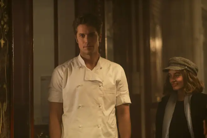 Lucas Bravo s'est séparé de son personnage Gabriel dans Emily in Paris 5 Lucas Bravo joue le rôle de Gabriel dans les quatre saisons d'Emily in Paris
