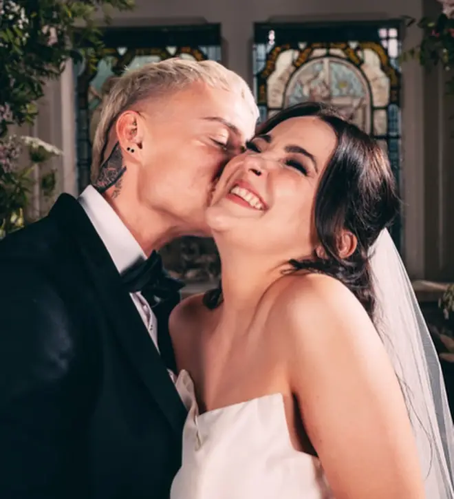 Quels couples MAFS UK sont toujours ensemble ? Voici quels couples 2024 se sont séparés 7 Eve et Charlie ont eu une « connexion instantanée » lors de leur mariage