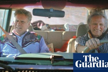 <br />
<br />
<h1>Will Ferrell et Harper Steele: Un regard sur la perception des extraterrestres et des personnes transgenres</h1><br />
<br />
<p>Will Ferrell et Harper Steele ont récemment abordé une question intrigante lors d'une interview : plus de personnes affirment avoir vu un extraterrestre que rencontré une personne transgenre. Une réflexion sur la façon dont la société perçoit ces deux phénomènes.</p><br />
<br />
<h2>Points importants:</h2><br />
<ul><br />
<li>Comparaison entre la perception des extraterrestres et des personnes transgenres</li><br />
<li>Débat sur la visibilité et la compréhension de la communauté transgenre</li><br />
<li>Impact des médias et de la culture populaire sur ces perceptions</li><br />
<li>Appel à une plus grande sensibilisation et tolérance envers les minorités</li><br />
</ul><br />
<br /> - 2