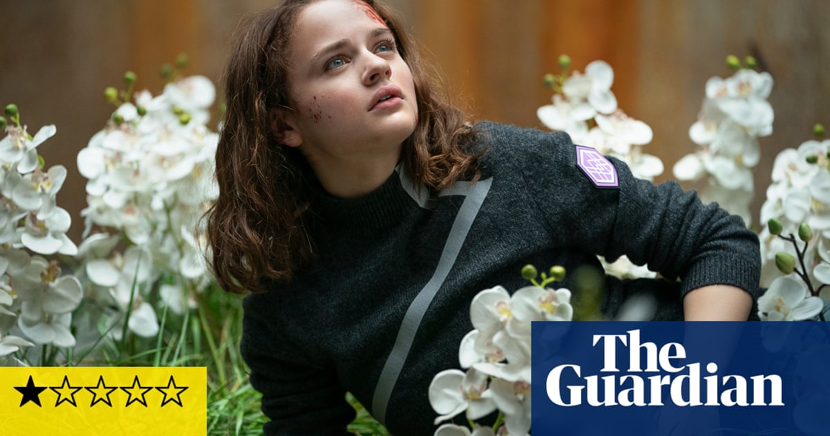 Critique de Uglies : le désordre dystopique peu attrayant de Netflix | Films de science-fiction et fantasy - 1
