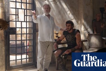 <br />
<br />
<h1>Ridley Scott et Russell Crowe en désaccord pour Gladiator 2: les détails de leur dispute</h1><br />
<br />
<p>La suite tant attendue du film Gladiator pourrait être compromise en raison d'un désaccord entre le réalisateur Ridley Scott et l'acteur Russell Crowe. Malgré une bonne relation de travail, les deux hommes se sont récemment disputés sur le scénario de Gladiator 2. Cette dispute a suscité l'intérêt des fans et des médias, qui attendent de voir comment cette situation évoluera.</p><br />
<br />
<h2>Points importants de l'article:</h2><br />
<ul><br /> <li>Dispute entre Ridley Scott et Russell Crowe concernant Gladiator 2</li><br /> <li>Impact potentiel sur la suite du film</li><br /> <li>Intérêt des fans et des médias pour cette affaire</li><br />
</ul><br />
<br /> - 6