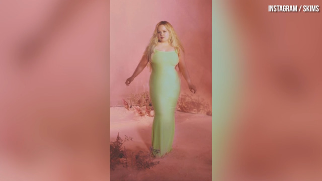 Les fans de Nicola Coughlan critiquent le traitement « irrespectueux » du tapis rouge après la vidéo des Emmys... - 4