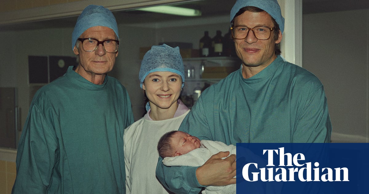 Bill Nighy, James Norton et Thomasin McKenzie parlent de leur film sur la naissance de la FIV 2 Bill Nighy, James Norton et Thomasin McKenzie parlent de leur film sur la naissance de la FIV - 1