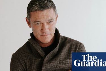 Luke Evans: Growing up gay as a Jehovah's Witness in Hollywood - 2
