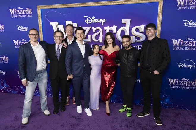 À quelle heure sort l’épisode 1 de Wizards Beyond Waverly Place ?