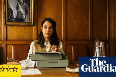 Critique de In Her Place : drame criminel inspiré d'une employée de tribunal fascinée par un auteur accusé | Film - 2