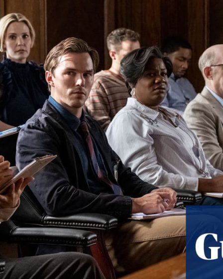 Critique Juré #2: Clint Eastwood met Nicholas Hoult en procès - un scénario unique | Film - 19