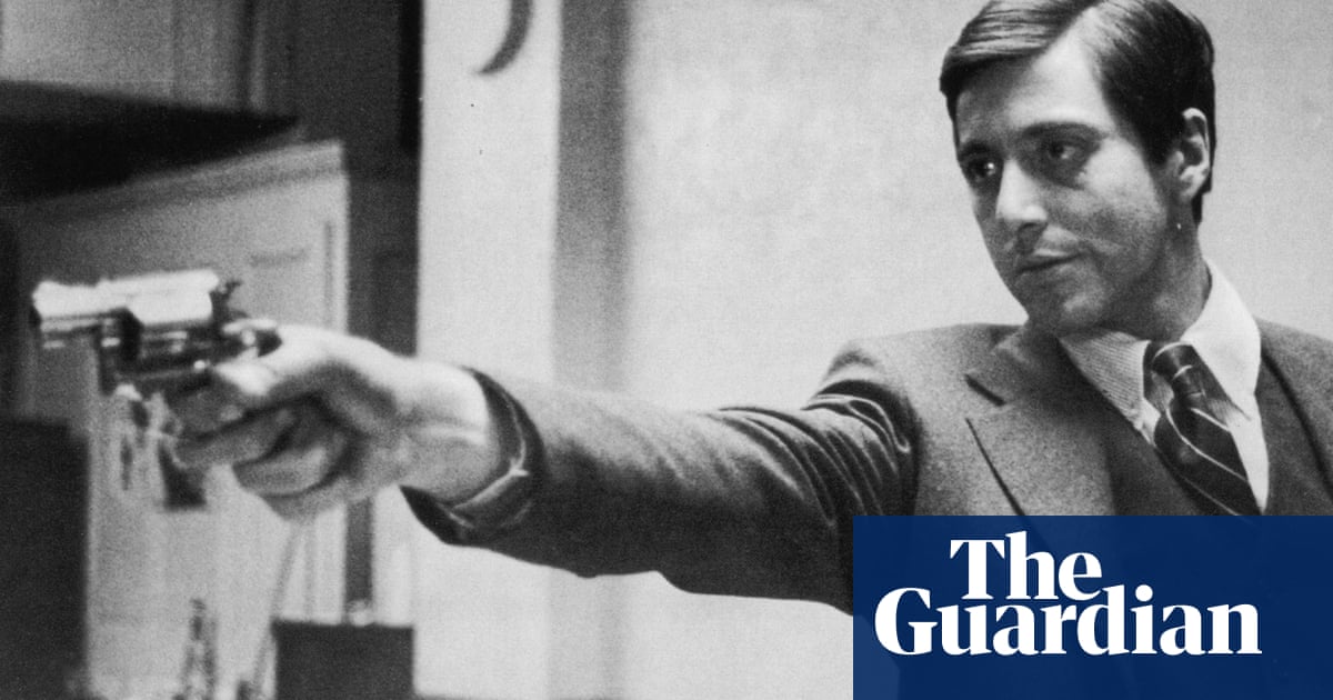 Podcast : Al Pacino raconte l'histoire de "Le Parrain" et Marina Hyde parle de Keir Starmer, la machine à erreurs - Vie et style 2 Podcast : Al Pacino raconte l'histoire de "Le Parrain" et Marina Hyde parle de Keir Starmer, la machine à erreurs - Vie et style - 1