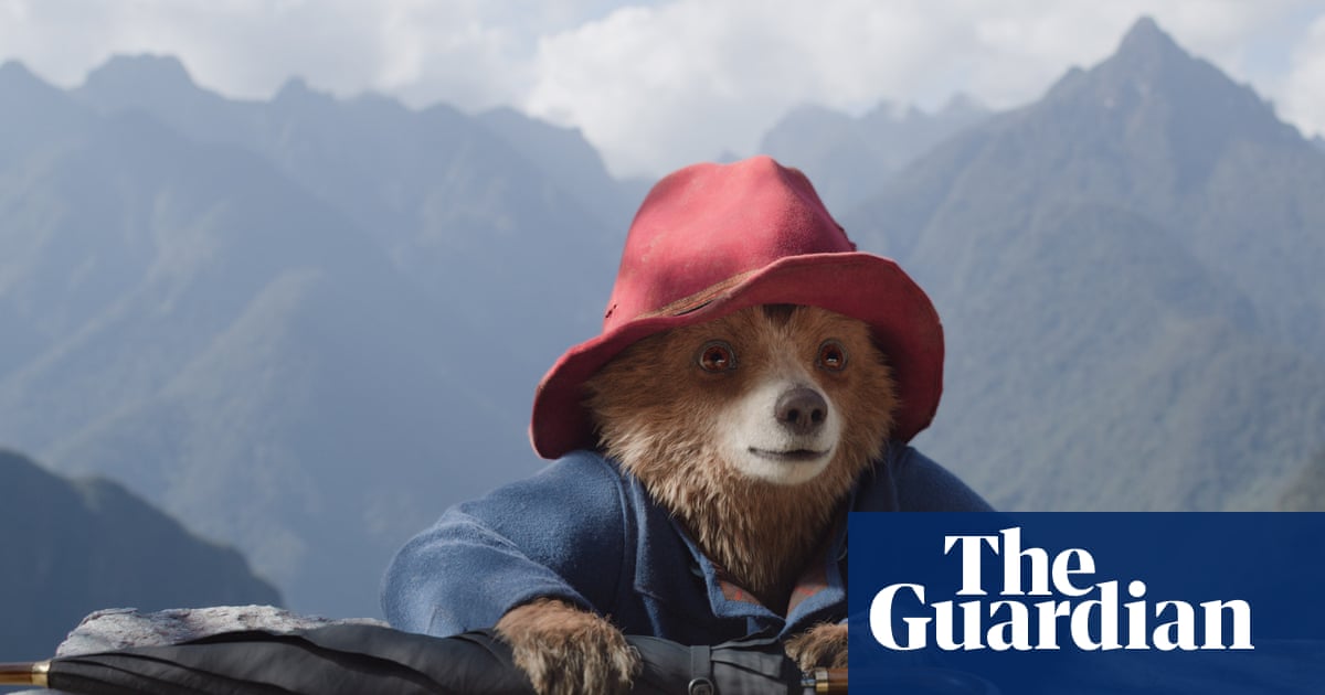<p>Le célèbre ours Paddington obtient son passeport britannique officiel délivré par le ministère de l'Intérieur | Paddington<br />
<br />
<strong>Points importants de l'article:</strong><br /></p>
<ol>
<li>L'ours Paddington a reçu un passeport britannique officiel du ministère de l'Intérieur.<br /></li>
<li>Cette initiative vise à promouvoir le tourisme et à célébrer le personnage emblématique de Paddington.<br /></li>
<li>Paddington est un symbole culturel important au Royaume-Uni, apprécié par les enfants et les adultes du monde entier.</li>
</ol> 2 <p>Le célèbre ours Paddington obtient son passeport britannique officiel délivré par le ministère de l'Intérieur | Paddington<br />
<br />
<strong>Points importants de l'article:</strong><br /></p>
<ol>
<li>L'ours Paddington a reçu un passeport britannique officiel du ministère de l'Intérieur.<br /></li>
<li>Cette initiative vise à promouvoir le tourisme et à célébrer le personnage emblématique de Paddington.<br /></li>
<li>Paddington est un symbole culturel important au Royaume-Uni, apprécié par les enfants et les adultes du monde entier.</li>
</ol> - 1