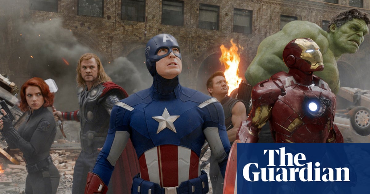 <br />
<br />
<h1>Marvel a-t-il vraiment tué la star du cinéma? Demandez à Harrison Ford</h1><br />
<br />
<p>Le débat fait rage parmi les cinéphiles et les critiques de cinéma: est-ce que les films de super-héros de Marvel ont tué le cinéma traditionnel et les stars de cinéma? Alors que certains pensent que les blockbusters de Marvel ont relégué les films plus classiques au second plan, d'autres affirment que les acteurs de renom continuent de briller, comme le prouve l'icône du cinéma Harrison Ford.</p><br />
<br />
<h2>Points importants à retenir:</h2><br />
<ul><br /> <li>Le débat sur l'impact des films Marvel sur le cinéma traditionnel</li><br /> <li>La question de la notoriété des stars de cinéma face aux super-héros de Marvel</li><br /> <li>L'exemple de Harrison Ford pour illustrer que les stars du cinéma restent incontournables</li><br />
</ul><br />
<br /> 2 <br />
<br />
<h1>Marvel a-t-il vraiment tué la star du cinéma? Demandez à Harrison Ford</h1><br />
<br />
<p>Le débat fait rage parmi les cinéphiles et les critiques de cinéma: est-ce que les films de super-héros de Marvel ont tué le cinéma traditionnel et les stars de cinéma? Alors que certains pensent que les blockbusters de Marvel ont relégué les films plus classiques au second plan, d'autres affirment que les acteurs de renom continuent de briller, comme le prouve l'icône du cinéma Harrison Ford.</p><br />
<br />
<h2>Points importants à retenir:</h2><br />
<ul><br /> <li>Le débat sur l'impact des films Marvel sur le cinéma traditionnel</li><br /> <li>La question de la notoriété des stars de cinéma face aux super-héros de Marvel</li><br /> <li>L'exemple de Harrison Ford pour illustrer que les stars du cinéma restent incontournables</li><br />
</ul><br />
<br /> - 1