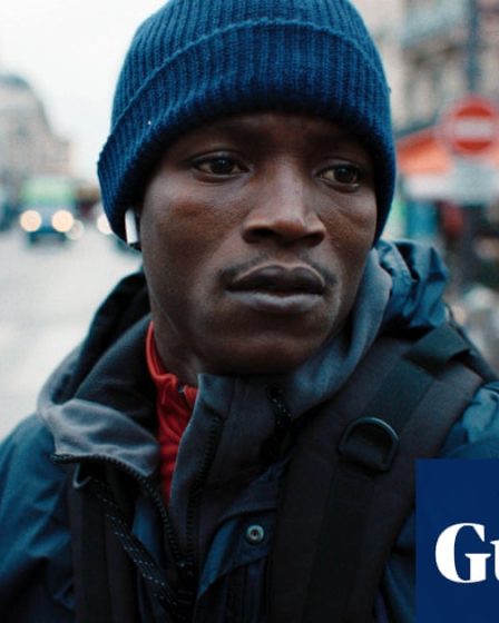 Star du film à succès se bat pour sa résidence en France : Toujours effrayé - 28