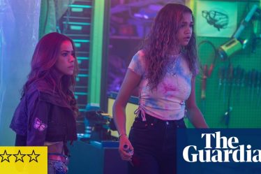 Critique de Time Cut: un slasher Netflix sur les voyages dans le temps avec trop de déjà vu | Films d'horreur - 2