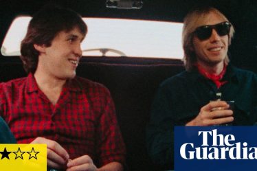 Critique de la fête sur la plage des Heartbreakers de Tom Petty - Un retour nostalgique au rock solide des années 80 | Film - 4