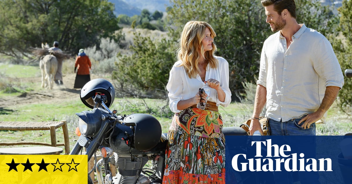 Critique Lonely Planet - Laura Dern et Liam Hemsworth enflamment une romance de voyage parfaite pour la plage | Film 2 Critique Lonely Planet - Laura Dern et Liam Hemsworth enflamment une romance de voyage parfaite pour la plage | Film - 1