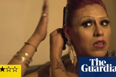 Critique du film Kenya : Un travailleur du sexe transsexuel mexicain cherche justice pour son ami assassiné - 2