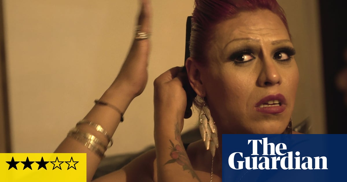 Critique du film Kenya : Un travailleur du sexe transsexuel mexicain cherche justice pour son ami assassiné 2 Critique du film Kenya : Un travailleur du sexe transsexuel mexicain cherche justice pour son ami assassiné - 1