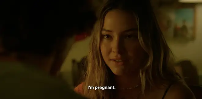 Sarah est-elle enceinte Outer Banks la saison 4 ? 6 Sarah est enceinte du bébé de John B Outer Banks saison 4