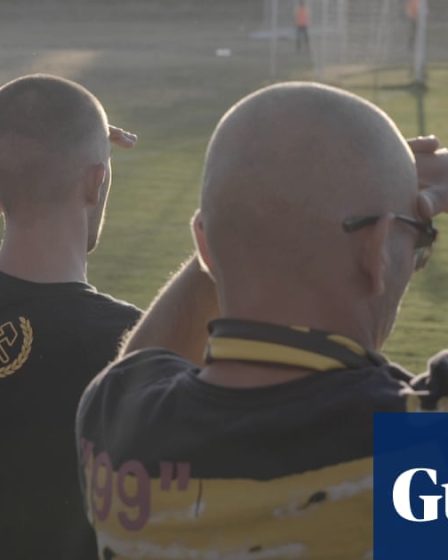 Critique de No Place for You in Our Town : au plus près des hooligans bulgares du football | Film - 34