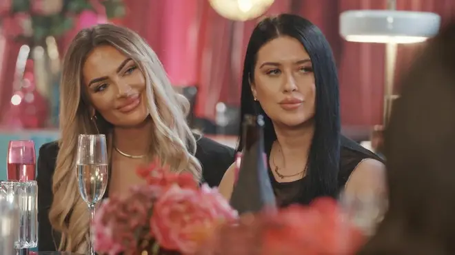 Hannah de MAFS UK révèle son plus grand regret concernant la soirée animée entre filles 7 Holly a maintenu ses commentaires lors de la soirée entre filles.
