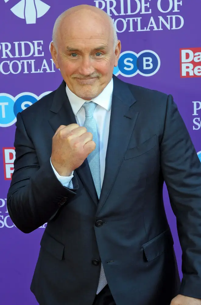 Les stars de I'm A Celebrity arrivent en Australie avant la date de début 7 Barry McGuigan est arrivé en Australie