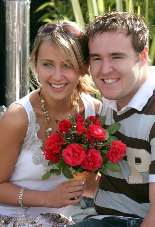 Qui est Alan Halsall? L'âge de la star de Coronation Street, sa petite amie, d'où il vient et... 6 Alan Halsall joue dans Coronation Street depuis 1998
