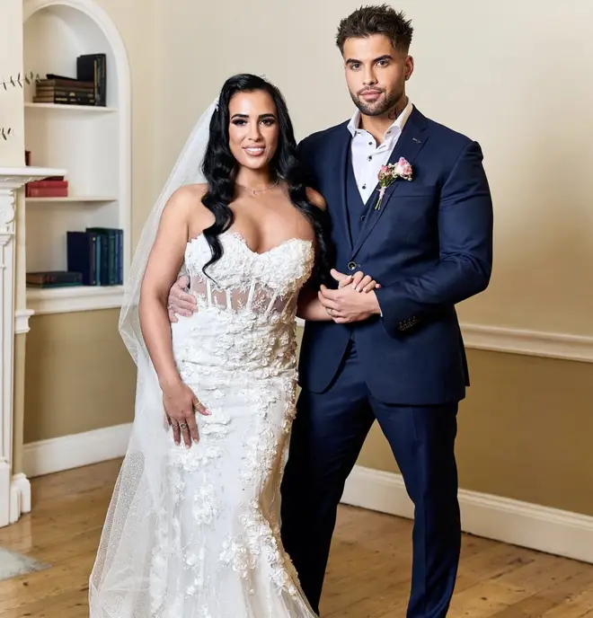 Pourquoi Nathan et Lacey de MAFS UK se séparent 4 Nathan et Lacey se sont rencontrés au MAFS UK 2024
