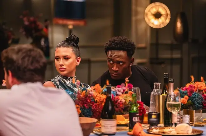 Pourquoi Alex et Eve de MAFS UK n'étaient-ils pas présents à la réunion ? Leur absence expliquée 4 Les fans étaient divisés sur leur position avec Alex et Holly