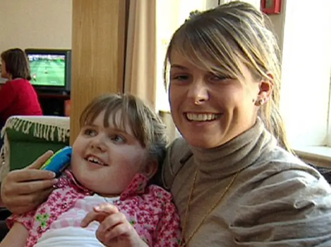 Qui est Coleen Rooney ? Valeur nette, enfants, mari Wayne Rooney et plus 10 Rosie, la sœur cadette de Coleen, est décédée en 2013