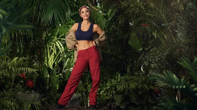 Qui est Tulisa Contostavlos ? Âge, vrai nom, valeur nette, origine ethnique et plus 4 Tulisa sera rejoint par Alan Halsall, Coleen Rooney et Danny Jones