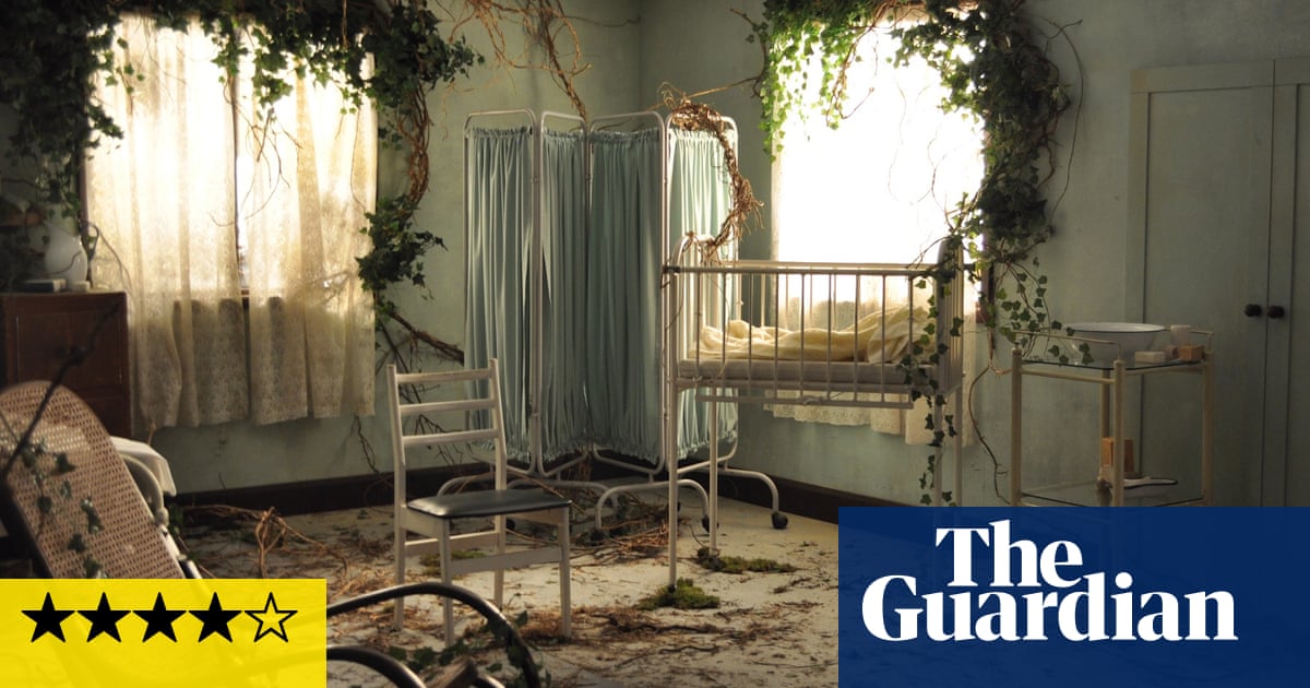 Critique de sorcières - étude impressionnante sur la récupération de la psychose post-partum comparée à la sorcellerie | Film <br />
<br />
Nouvelle version en français optimisée: Critique de sorcières: la sorcellerie de la récupération post-partum au cinéma 2 Critique de sorcières - étude impressionnante sur la récupération de la psychose post-partum comparée à la sorcellerie | Film <br />
<br />
Nouvelle version en français optimisée: Critique de sorcières: la sorcellerie de la récupération post-partum au cinéma - 1