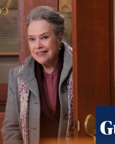 Kathy Bates parle des effets des opioïdes et du vieillissement à la télévision 60 Kathy Bates parle des effets des opioïdes et du vieillissement à la télévision - 59