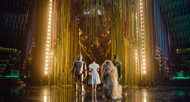 Qui joue Dorothy dans Wicked Part 2 ? Les rumeurs d'Alisha Weir expliquées 5 Dorothy apparaîtra dans Wicked Part 2