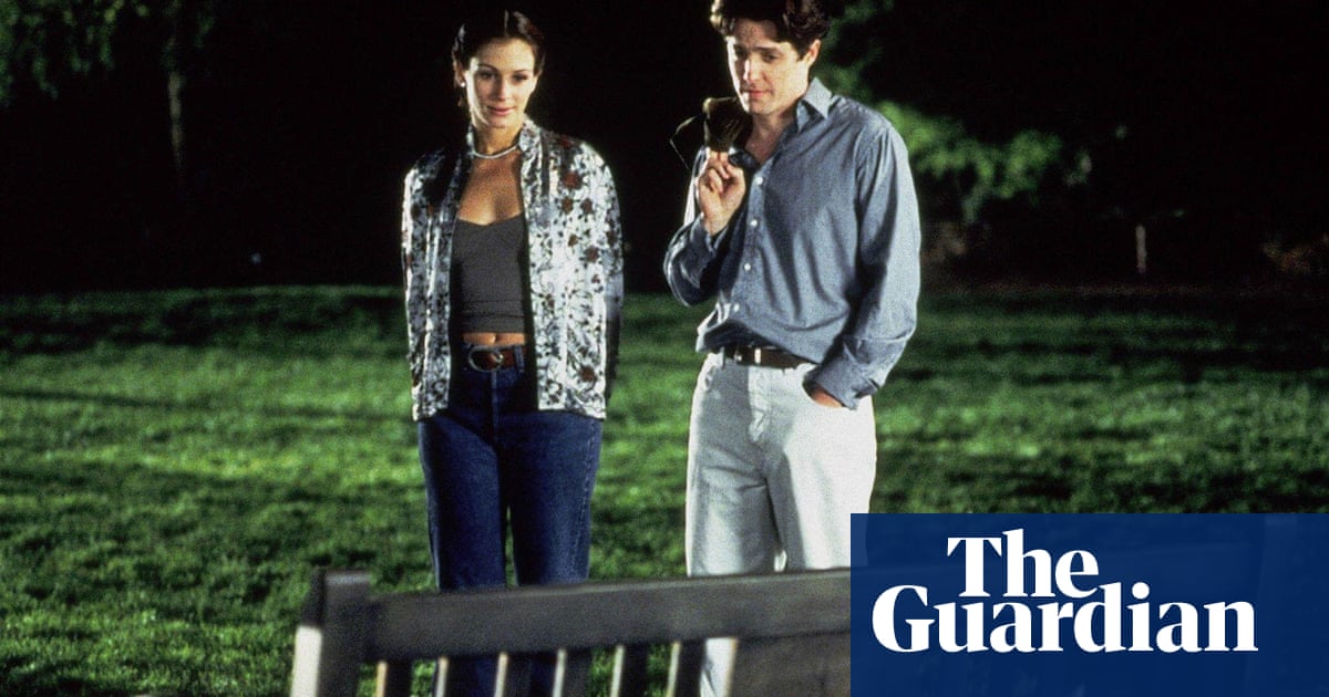 <br />
<br />
<h1>Julia Roberts rejette la proposition de Richard Curtis pour une suite de divorce Notting Hill</h1><br />
<br />
<p>Julia Roberts a récemment refusé la proposition de Richard Curtis pour une suite de divorce Notting Hill. L'actrice a qualifié le projet de "très mauvaise idée", laissant ainsi les fans déçus.</p><br />
<br />
<h2>Points importants de l'article :</h2><br />
<ul><br /> <li>Julia Roberts refuse la proposition de Richard Curtis pour une suite de divorce Notting Hill</li><br /> <li>L'actrice considère le projet comme une "très mauvaise idée"</li><br /> <li>Les fans sont déçus par cette décision</li><br />
</ul><br />
<br /> 2 <br />
<br />
<h1>Julia Roberts rejette la proposition de Richard Curtis pour une suite de divorce Notting Hill</h1><br />
<br />
<p>Julia Roberts a récemment refusé la proposition de Richard Curtis pour une suite de divorce Notting Hill. L'actrice a qualifié le projet de "très mauvaise idée", laissant ainsi les fans déçus.</p><br />
<br />
<h2>Points importants de l'article :</h2><br />
<ul><br /> <li>Julia Roberts refuse la proposition de Richard Curtis pour une suite de divorce Notting Hill</li><br /> <li>L'actrice considère le projet comme une "très mauvaise idée"</li><br /> <li>Les fans sont déçus par cette décision</li><br />
</ul><br />
<br /> - 1