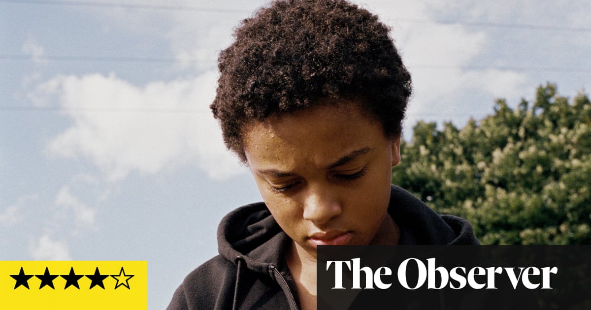 Critique : film sur l'adolescence sauvage et joyeuse d'Andrea Arnold | Films dramatiques - 1