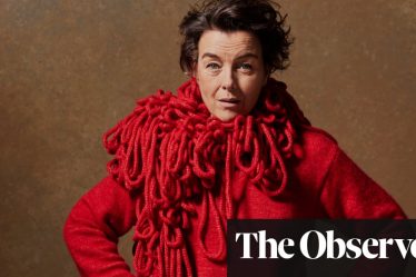 <br />
<br />
<h1>Olivia Williams parle de cinéma, de misogynie et de sa lutte contre le cancer</h1><br />
<br />
<p>Dans une récente interview, l'actrice britannique Olivia Williams s'est confiée sur sa carrière, les obstacles misogynes qu'elle a rencontrés dans l'industrie cinématographique et son combat contre le cancer. Elle a partagé des anecdotes sur ses expériences sur les plateaux de tournage, ainsi que sur la manière dont elle a surmonté les préjugés et les difficultés liés à sa maladie.</p><br />
<br />
<h2>Points importants de l'article:</h2><br />
<ul><br /> <li>Olivia Williams parle de sa carrière cinématographique</li><br /> <li>Elle aborde le sujet de la misogynie dans l'industrie du cinéma</li><br /> <li>Elle évoque son combat contre le cancer et comment elle y fait face au quotidien</li><br /> <li>Des anecdotes sur ses expériences sur les plateaux de tournage</li><br />
</ul><br />
<br /> - 4