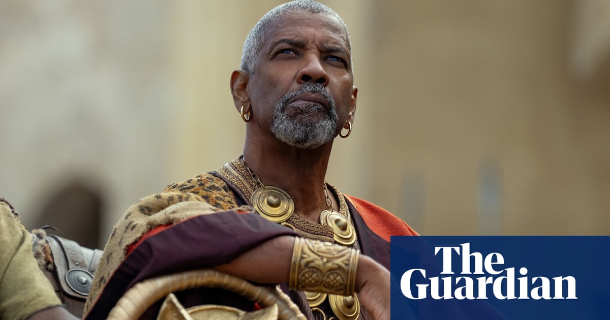 Ridley Scott nie le baiser entre Denzel Washington et un homme dans Gladiator II | Gladiator II - 1
