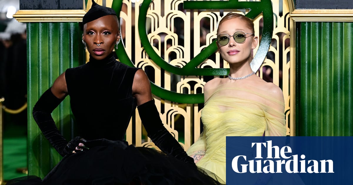 Les fans enthousiastes du musical Wicked sont ravis de son ouverture mondiale | Musicals 2 Les fans enthousiastes du musical Wicked sont ravis de son ouverture mondiale | Musicals - 1