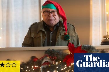 Critique de Noël avec Danny DeVito - Une comédie festive attendrissante - 4