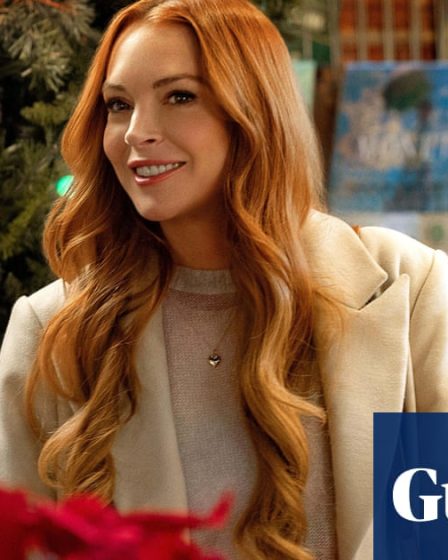 Critique de Notre Petit Secret - La comédie de Lindsay Lohan sur Netflix est une petite réussite 5 Critique de Notre Petit Secret - La comédie de Lindsay Lohan sur Netflix est une petite réussite - 4