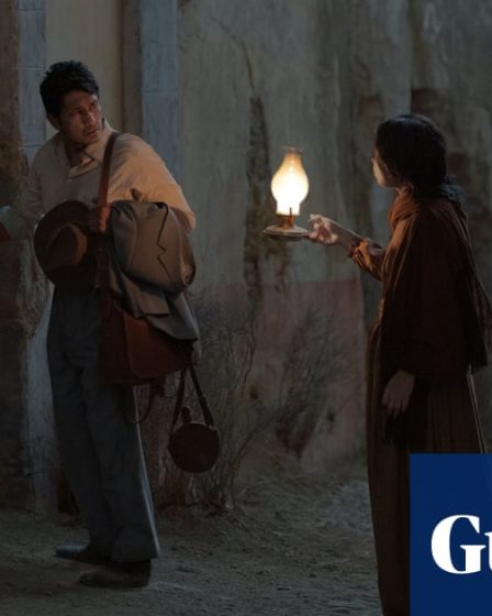 Critique de Pedro Páramo - Le réalisme magique mexicain plein de glissements temporels et de changements de perspective | Film - 56