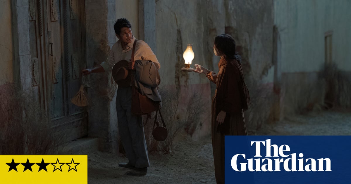 Critique de Pedro Páramo - Le réalisme magique mexicain plein de glissements temporels et de changements de perspective | Film 2 Critique de Pedro Páramo - Le réalisme magique mexicain plein de glissements temporels et de changements de perspective | Film - 1
