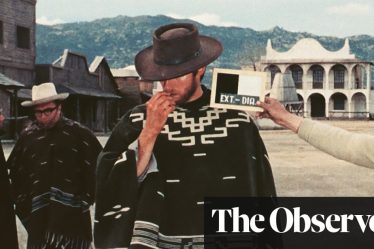 Sergio Leone guide Clint Eastwood en silence | Westerns - 2