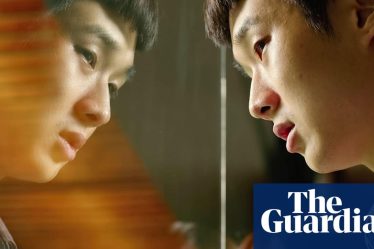 <h2>Le cinéma coréen en danger à cause de Netflix, selon Jang Joon-hwan | Industrie du film</h2><br />
<br />
Le cinéma coréen est actuellement confronté à une période difficile en raison de l'impact de Netflix sur l'industrie. Le réalisateur Jang Joon-hwan a récemment exprimé ses préoccupations quant à l'avenir du cinéma coréen face à la montée en puissance de la plateforme de streaming. <br />
<br />
Selon Jang Joon-hwan, la concurrence féroce de Netflix a conduit à une diminution de la fréquentation des salles de cinéma en Corée du Sud, mettant ainsi en péril la survie des cinéastes locaux. <br />
<br />
Malgré ces défis, certains réalisateurs coréens continuent de produire des œuvres de qualité et de promouvoir la diversité culturelle à travers leurs films. Il est crucial de soutenir l'industrie cinématographique coréenne pour préserver son héritage et son impact mondial.<br />
<br />
Points importants de l'article :<br />
- Impact de Netflix sur le cinéma coréen<br />
- Préoccupations de Jang Joon-hwan<br />
- Défis pour les cinéastes locaux<br />
- Importance de soutenir l'industrie cinématographique coréenne - 2