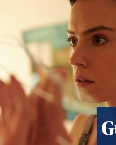 Critique: Daisy Ridley brille dans un portrait captivant d'une relation toxique | Film - 25